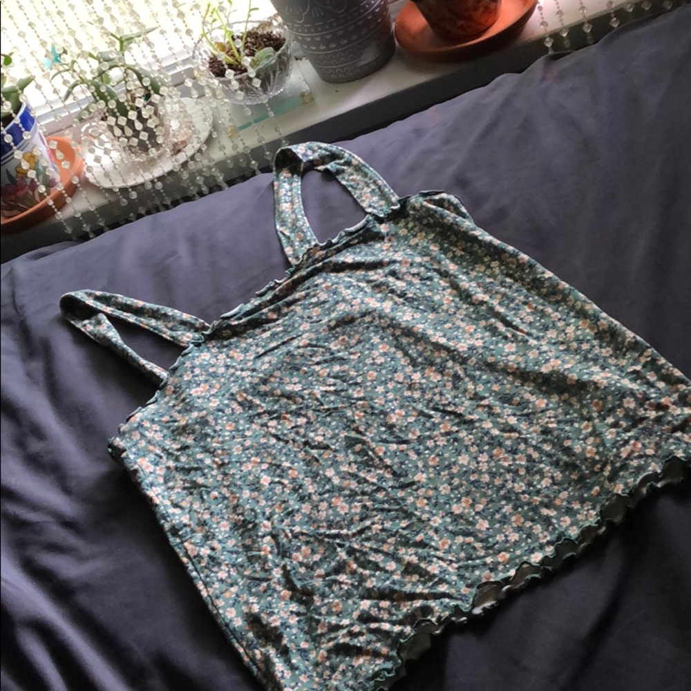 Floral crop top